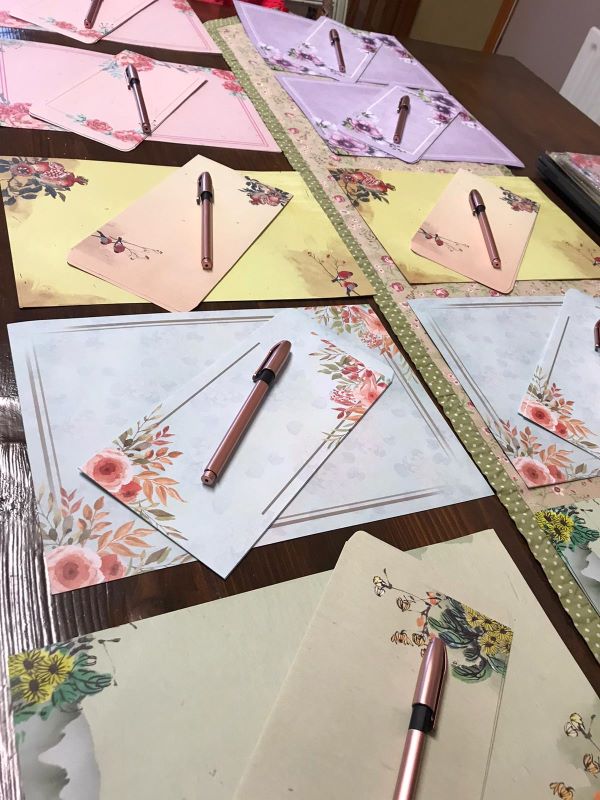 Letter writing packs